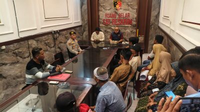Datangi Polres Situbondo dalam Aksi Damai, Warga Karangmalang Cari Perlindungan dan Kepastian Hukum